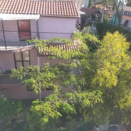 Apartment Residence Mimoza *